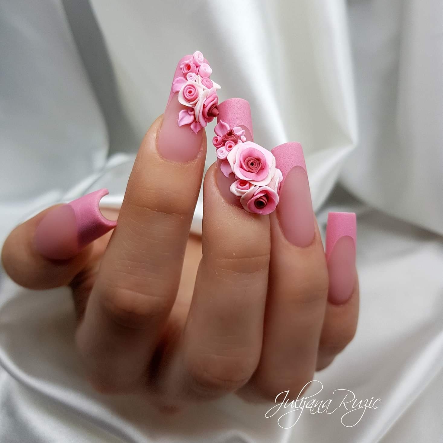 3D gel ružice na noktima — Nail Art rad Julijane Ružić